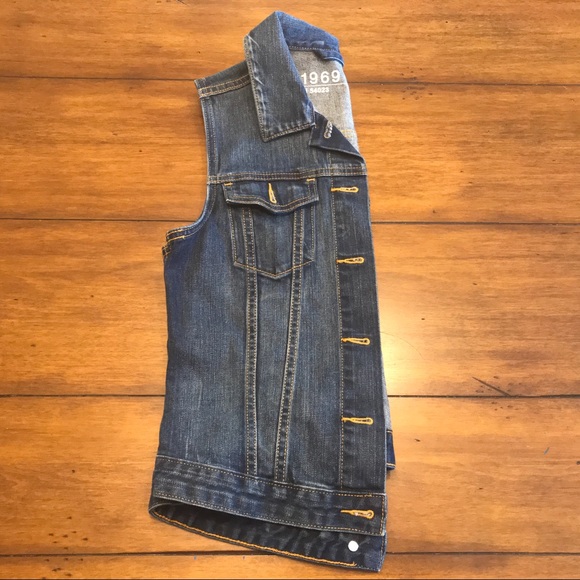 🎁 Gap 1969 Premium Collection Icon Flap Vest - Picture 6 of 7